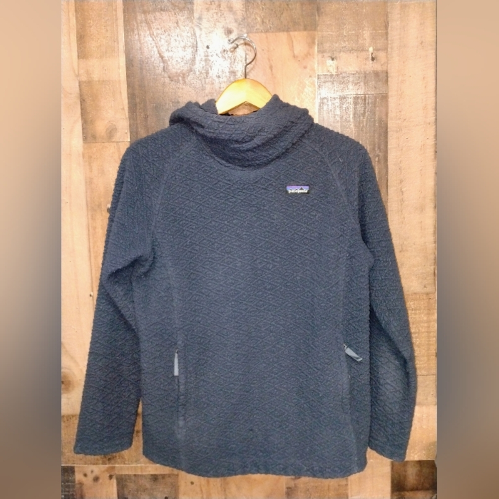 Patagonia Diamond Capra Fleece Quilted Hoodie Sweater Size Medium Women's